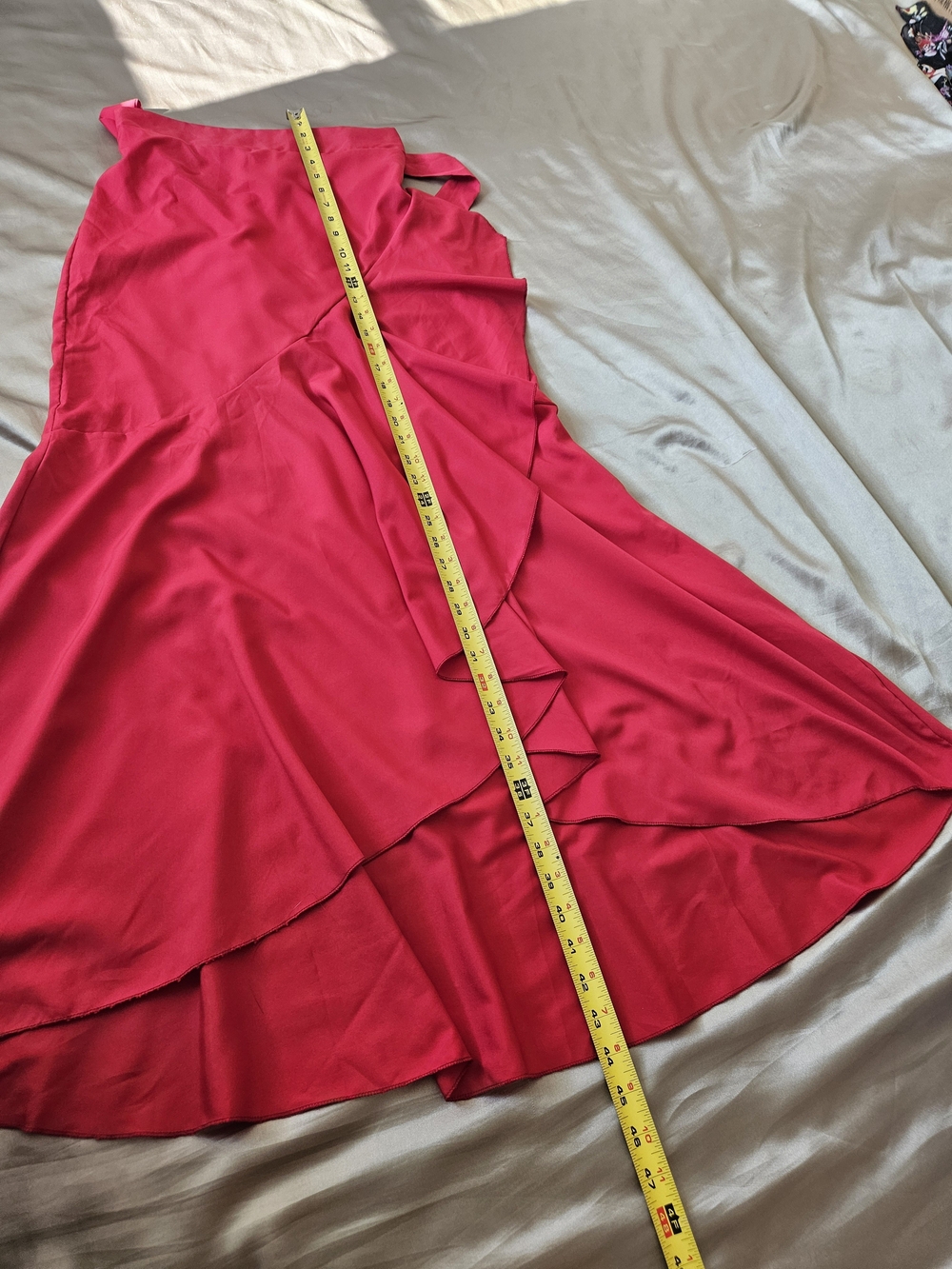 Flattering High-Low Ruffle Skirt in Red Size S - Picture 5 of 11